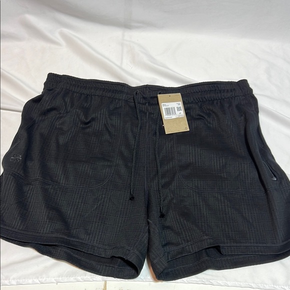 Nike Men's Dri-FIT Yoga 5" Unlined Shorts Black FB7786-010 NWT Size XXL - Picture 1 of 4